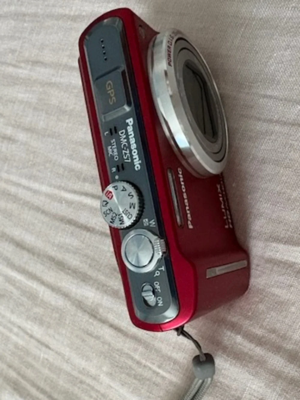 Panasonic LUNIX ZS7 Compact camera with all its accessories